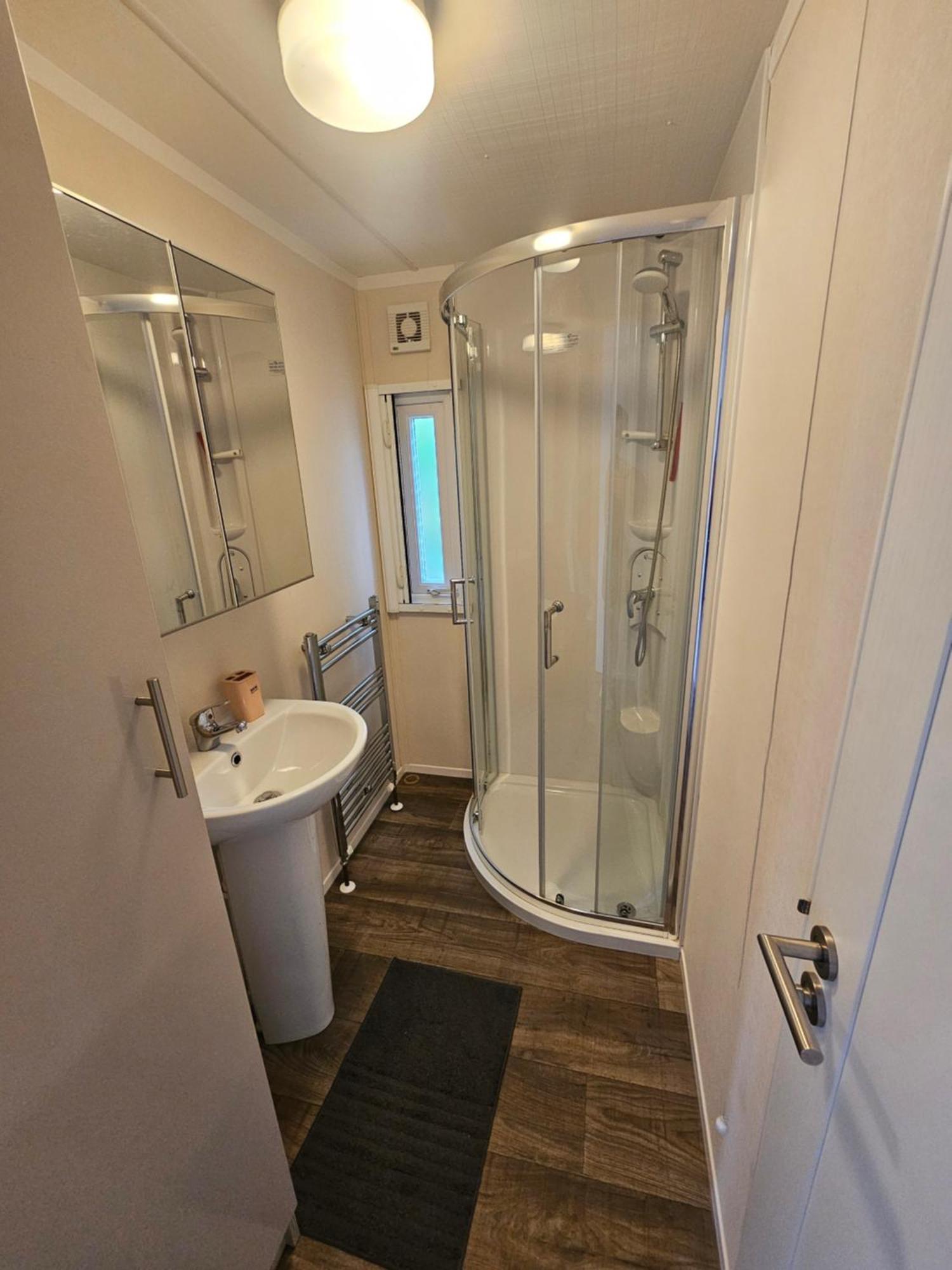 Luxe 4 Persoons Chalet Op 5 Sterren Camping ราลเทอ ภายนอก รูปภาพ