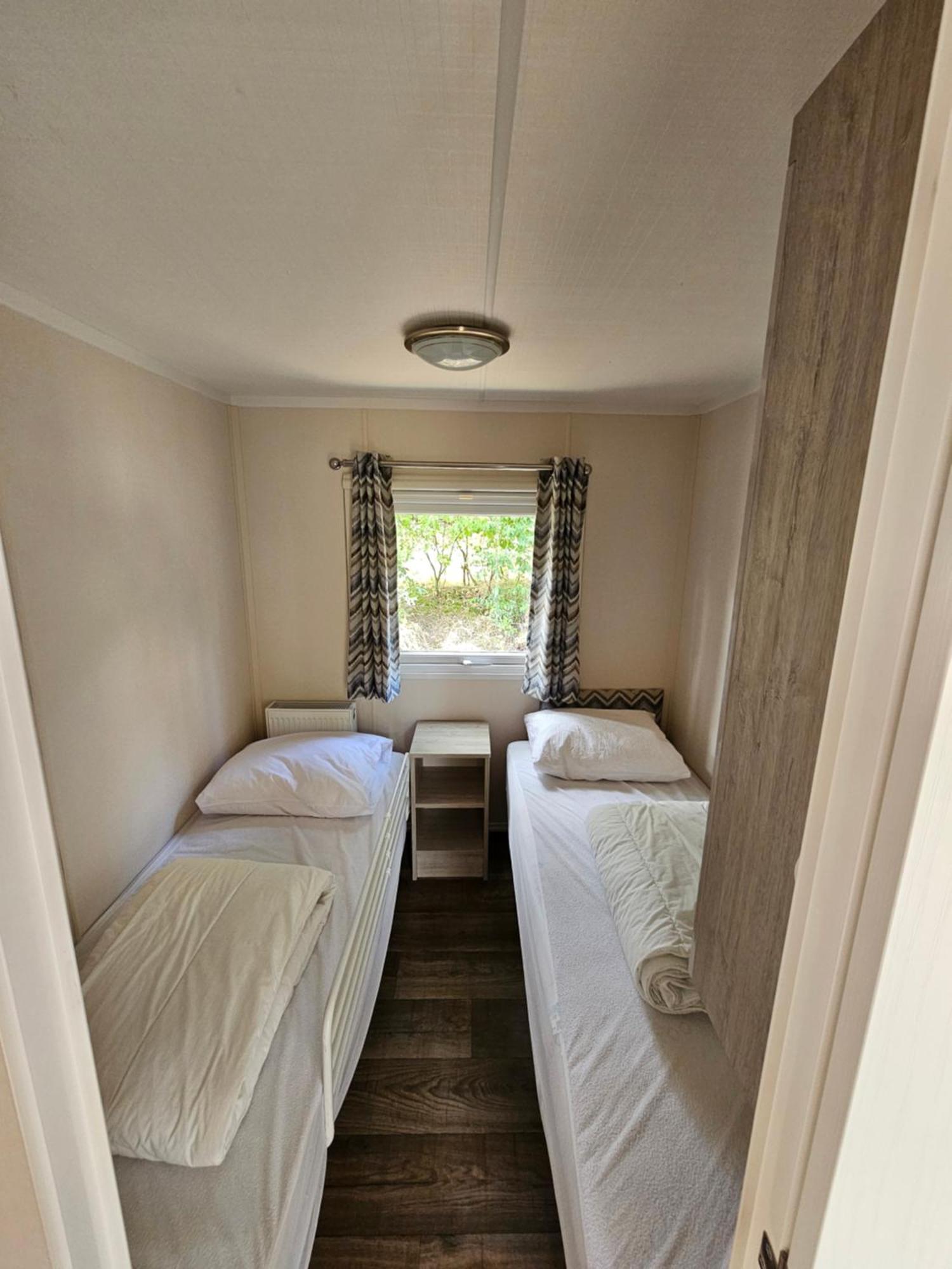 Luxe 4 Persoons Chalet Op 5 Sterren Camping ราลเทอ ภายนอก รูปภาพ