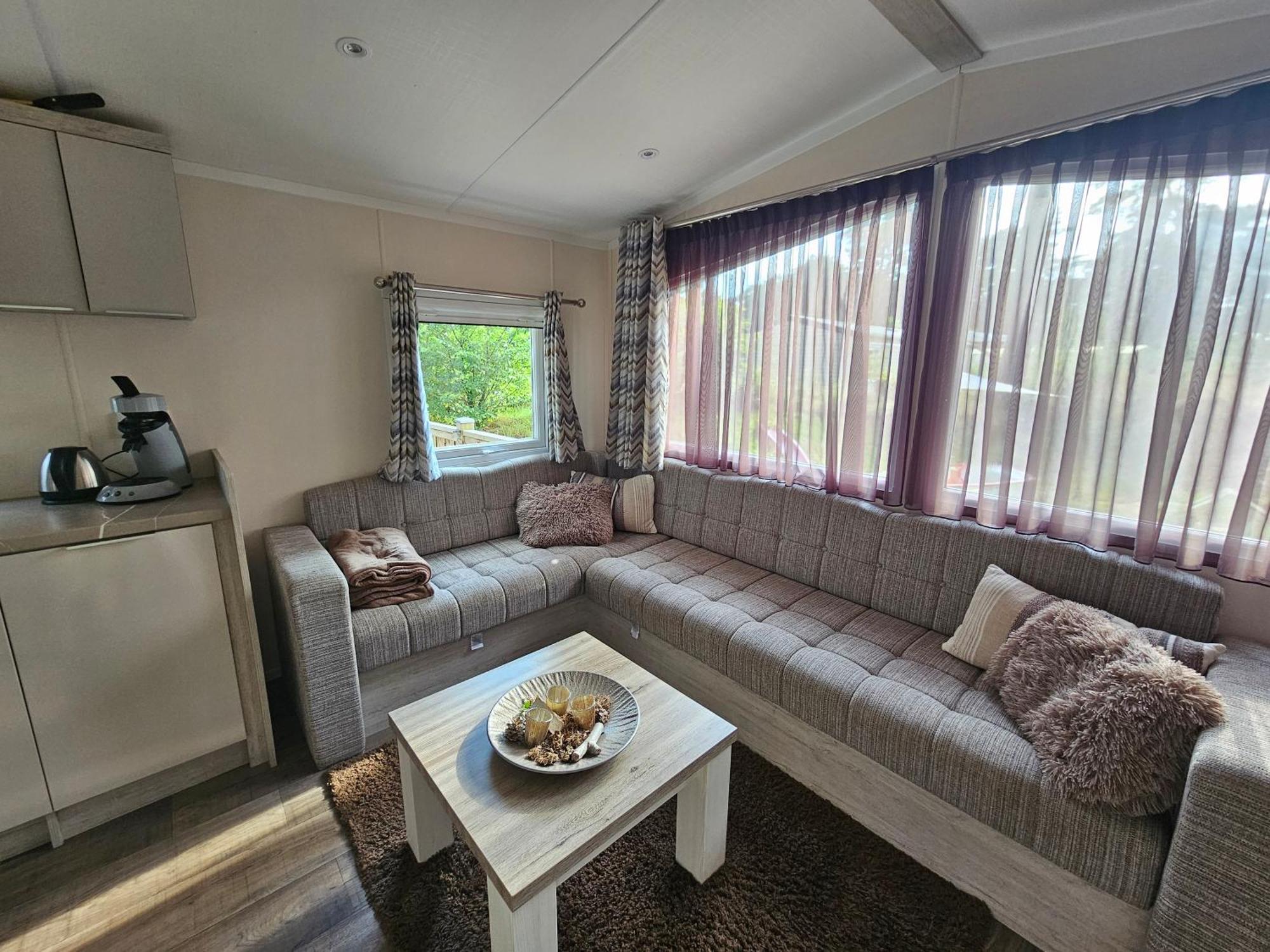 Luxe 4 Persoons Chalet Op 5 Sterren Camping ราลเทอ ภายนอก รูปภาพ